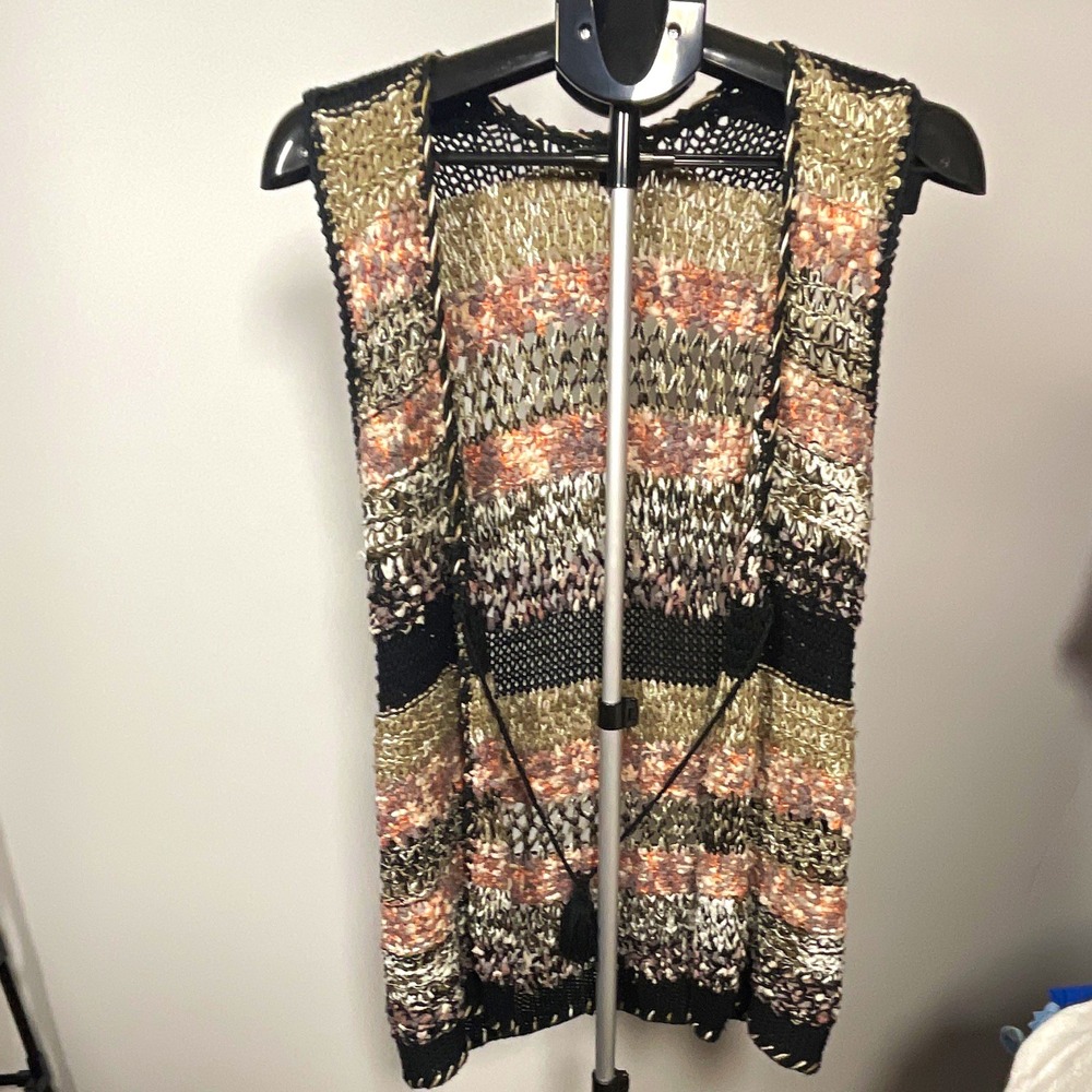 Dor Dor Couture Striped Open-Knit Sweater Vest Crew Neck Sleeveless S
